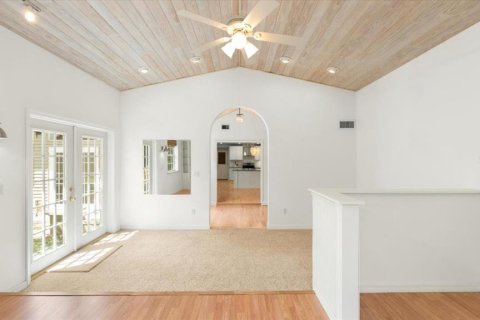 House in Flagler Beach, Florida 3 bedrooms, 200.02 sq.m. № 1722610 - photo 16