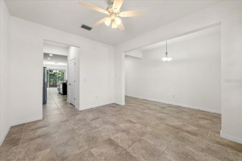 Villa ou maison à vendre à Palmetto, Floride: 5 chambres, 339.19 m2 № 2306511 - photo 10