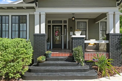 Casa en venta en Tampa, Florida, 4 dormitorios, 206.8 m2 № 2334105 - foto 4