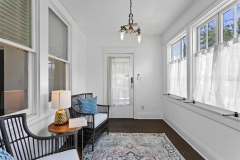 Casa en venta en Tampa, Florida, 4 dormitorios, 206.8 m2 № 2334105 - foto 9