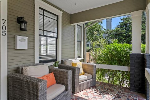 Casa en venta en Tampa, Florida, 4 dormitorios, 206.8 m2 № 2334105 - foto 7