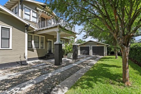 Casa en venta en Tampa, Florida, 4 dormitorios, 206.8 m2 № 2334105 - foto 6