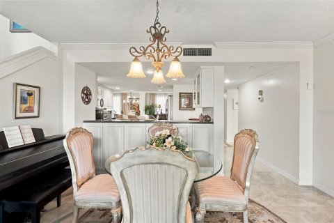 Copropriété à vendre à Daytona Beach Shores, Floride: 4 chambres, 290.32 m2 № 2387724 - photo 13