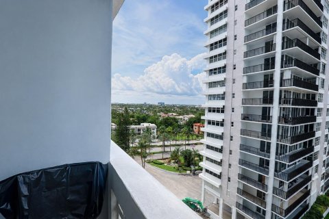 Condo in Fort Lauderdale, Florida, 1 bedroom  № 2078210 - photo 19