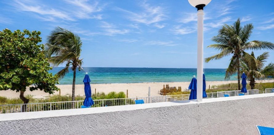 Condo in Fort Lauderdale, Florida, 1 bedroom  № 2078210