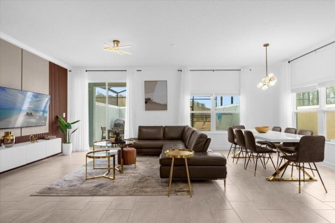 Adosado en venta en Kissimmee, Florida, 5 dormitorios, 201.41 m2 № 1684538 - foto 5
