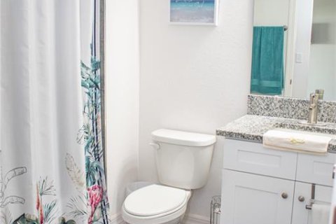 House in Lake Wales, Florida 3 bedrooms, 118.17 sq.m. № 1912179 - photo 6