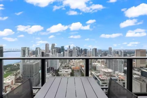 Condo in Miami, Florida, 1 bedroom  № 1967615 - photo 23