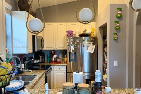 Casa en venta en Miramar, Florida, 3 dormitorios, 143.26 m2 № 2038475 - foto 9