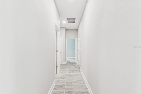 Casa en venta en Wesley Chapel, Florida, 5 dormitorios, 288.93 m2 № 1690604 - foto 12