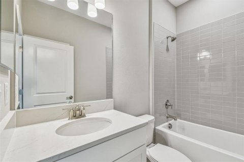 Casa en venta en Wesley Chapel, Florida, 5 dormitorios, 288.93 m2 № 1690604 - foto 9