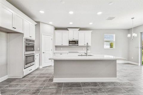 Casa en venta en Wesley Chapel, Florida, 5 dormitorios, 288.93 m2 № 1690604 - foto 21