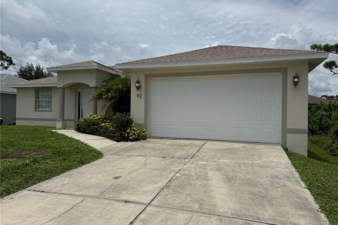 House in Placida, Florida 3 bedrooms, 187.38 sq.m. № 2369656