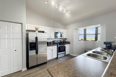 Condo in Cutler Bay, Florida, 3 bedrooms  № 1878405 - photo 5