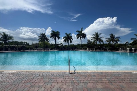 Condo in Cutler Bay, Florida, 3 bedrooms  № 1878405 - photo 18