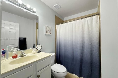 Condo in Cutler Bay, Florida, 3 bedrooms  № 1878405 - photo 10