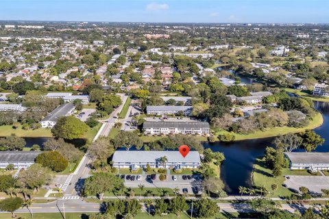 Condominio en venta en Deerfield Beach, Florida, 2 dormitorios, 76.18 m2 № 1994863 - foto 6