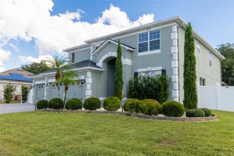 Villa ou maison à vendre à Kissimmee, Floride: 5 chambres, 262.08 m2 № 2420039 - photo 4