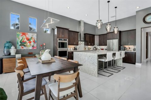 Купить виллу или дом в Дейви, Флорида 5 спален, 375.42м2, № 2430189 - фото 19
