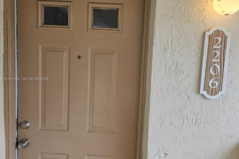 Condo in West Palm Beach, Florida, 3 bedrooms  № 2401350 - photo 29