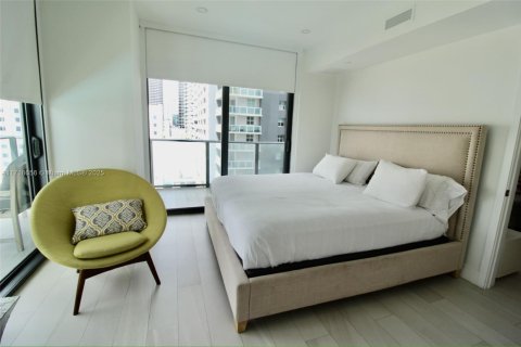 Condo in Miami, Florida, 2 bedrooms  № 1702634 - photo 7