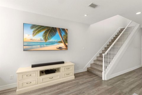 Condo in Longboat Key, Florida, 2 bedrooms  № 1587594 - photo 21