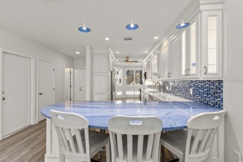 Condo in Longboat Key, Florida, 2 bedrooms  № 1587594 - photo 6