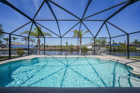 House in Port Charlotte, Florida 3 bedrooms, 168.9 sq.m. № 1591036 - photo 3