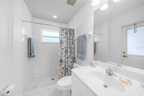 House in Port Charlotte, Florida 3 bedrooms, 168.9 sq.m. № 1591036 - photo 21