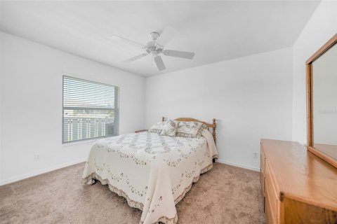 House in Port Charlotte, Florida 3 bedrooms, 168.9 sq.m. № 1591036 - photo 20
