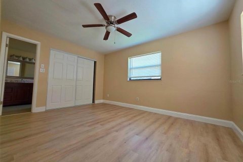 Villa ou maison à louer à Altamonte Springs, Floride: 3 chambres, 151.06 m2 № 2415188 - photo 14