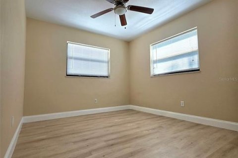 Villa ou maison à louer à Altamonte Springs, Floride: 3 chambres, 151.06 m2 № 2415188 - photo 10