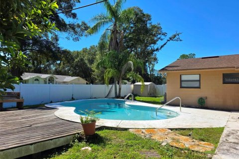 Villa ou maison à louer à Altamonte Springs, Floride: 3 chambres, 151.06 m2 № 2415188 - photo 17