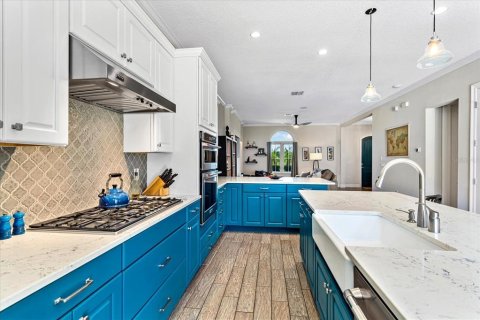 Townhouse in LAKESHORE in Winter Garden, Florida 3 bedrooms, 190.64 sq.m. № 2227820 - photo 16