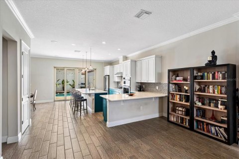 Townhouse in LAKESHORE in Winter Garden, Florida 3 bedrooms, 190.64 sq.m. № 2227820 - photo 11