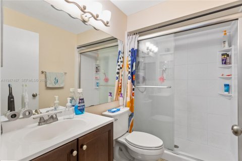 Купить кондоминиум в Хайполюксо, Флорида 3 спальни, 110.46м2, № 2048772 - фото 23