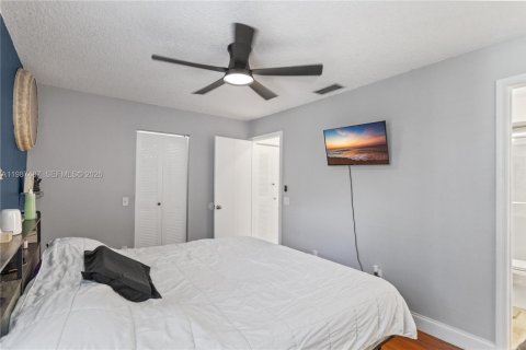 Купить кондоминиум в Хайполюксо, Флорида 3 спальни, 110.46м2, № 2048772 - фото 22