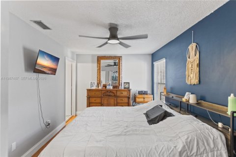 Купить кондоминиум в Хайполюксо, Флорида 3 спальни, 110.46м2, № 2048772 - фото 20