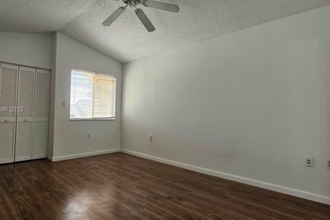 Copropriété à vendre à West Palm Beach, Floride: 3 chambres, 140.28 m2 № 1947533 - photo 19