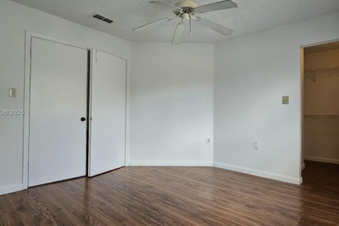 Copropriété à vendre à West Palm Beach, Floride: 3 chambres, 140.28 m2 № 1947533 - photo 16
