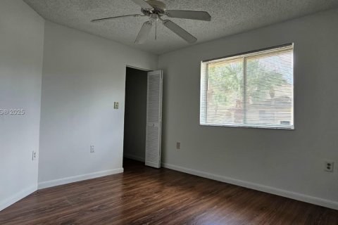 Copropriété à vendre à West Palm Beach, Floride: 3 chambres, 140.28 m2 № 1947533 - photo 8