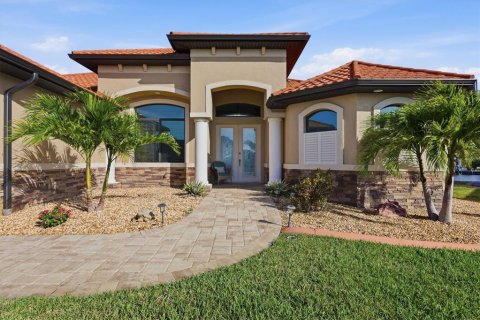 Villa ou maison à vendre à Port Charlotte, Floride: 3 chambres, 204.48 m2 № 2211087 - photo 8