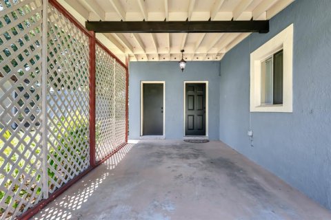 House in Orlando, Florida 3 bedrooms, 97.55 sq.m. № 1721419 - photo 4