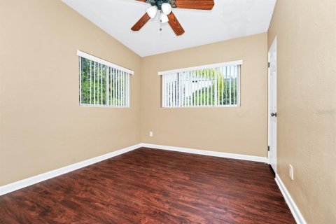 House in Orlando, Florida 3 bedrooms, 97.55 sq.m. № 1721419 - photo 27