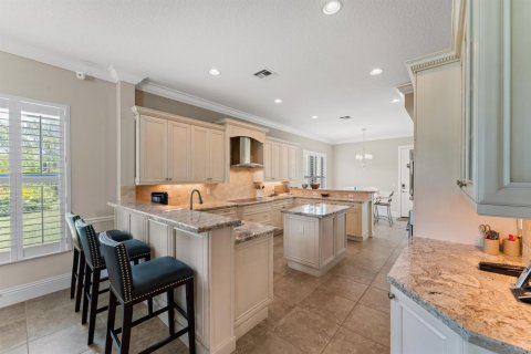 Villa ou maison à louer à Palm City, Floride: 5 chambres, 335.47 m2 № 2388404 - photo 11