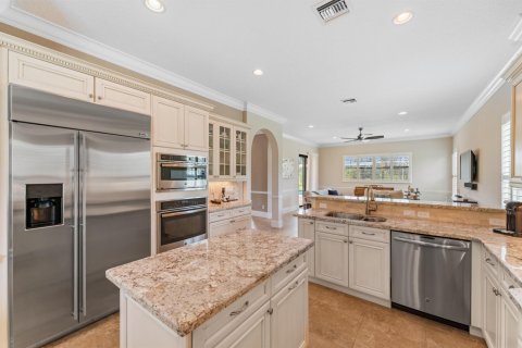 Villa ou maison à louer à Palm City, Floride: 5 chambres, 335.47 m2 № 2388404 - photo 10