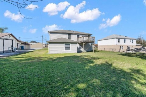 House in Spring Hill, Florida 3 bedrooms, 178.37 sq.m. № 1900405 - photo 13
