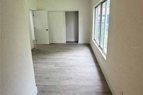 Villa ou maison à vendre à Lakeland, Floride: 3 chambres, 100.8 m2 № 2131946 - photo 9