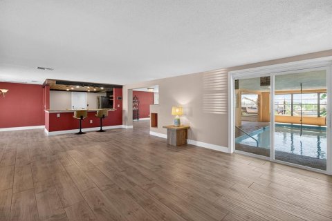 Villa ou maison à vendre à Hudson, Floride: 4 chambres, 228.63 m2 № 2152237 - photo 8