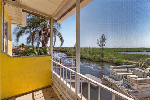 Villa ou maison à vendre à Hudson, Floride: 4 chambres, 228.63 m2 № 2152237 - photo 26